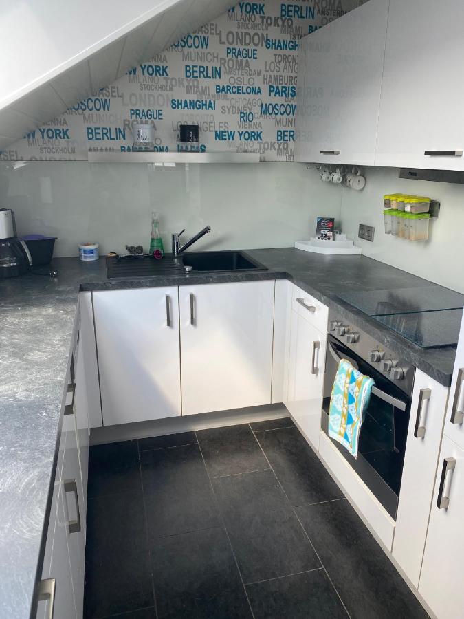 Moderne Ferienwohnung Neckarschleife Mit Klimaanlage Kirchheim am Neckar 외부 사진